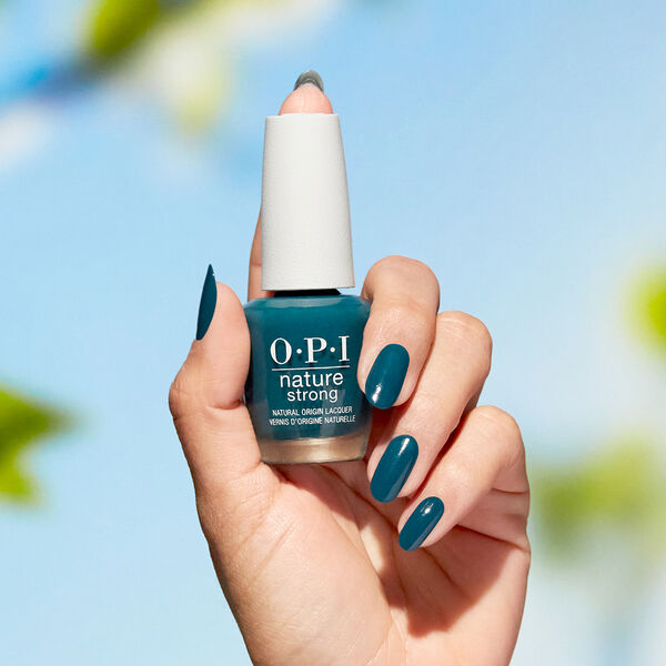 NATURE STRONG OPI