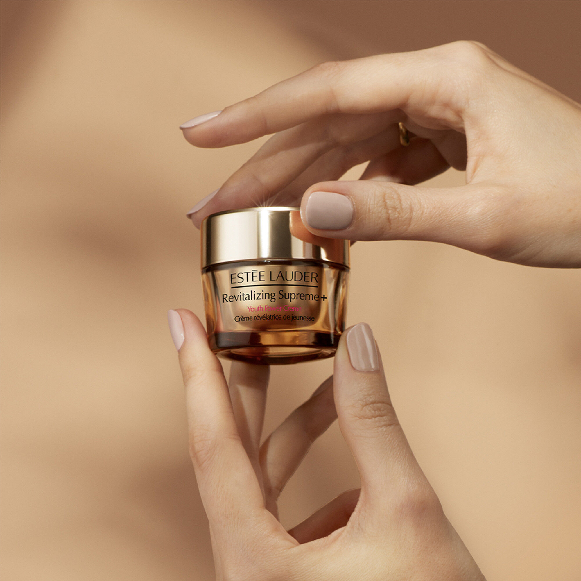 Estee popular Lauder Revitalizing Supreme +