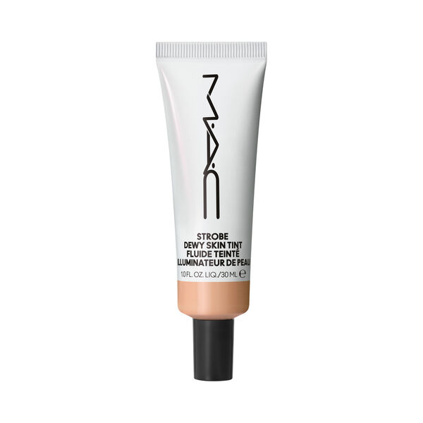 Strobe Dewy Skin Tint MAC