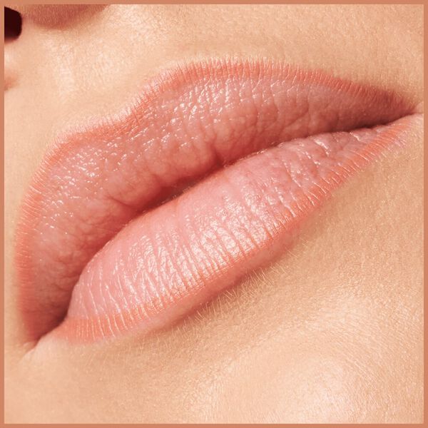 Soft & Precise Lip Pencil Essence