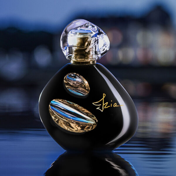 Izia La Nuit Sisley